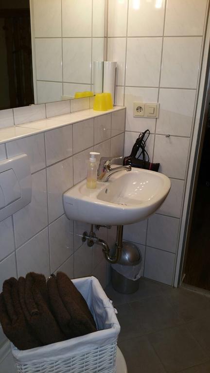 Ferienwohnung Auszeit فيشن الغرفة الصورة