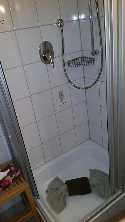 Ferienwohnung Auszeit فيشن الغرفة الصورة